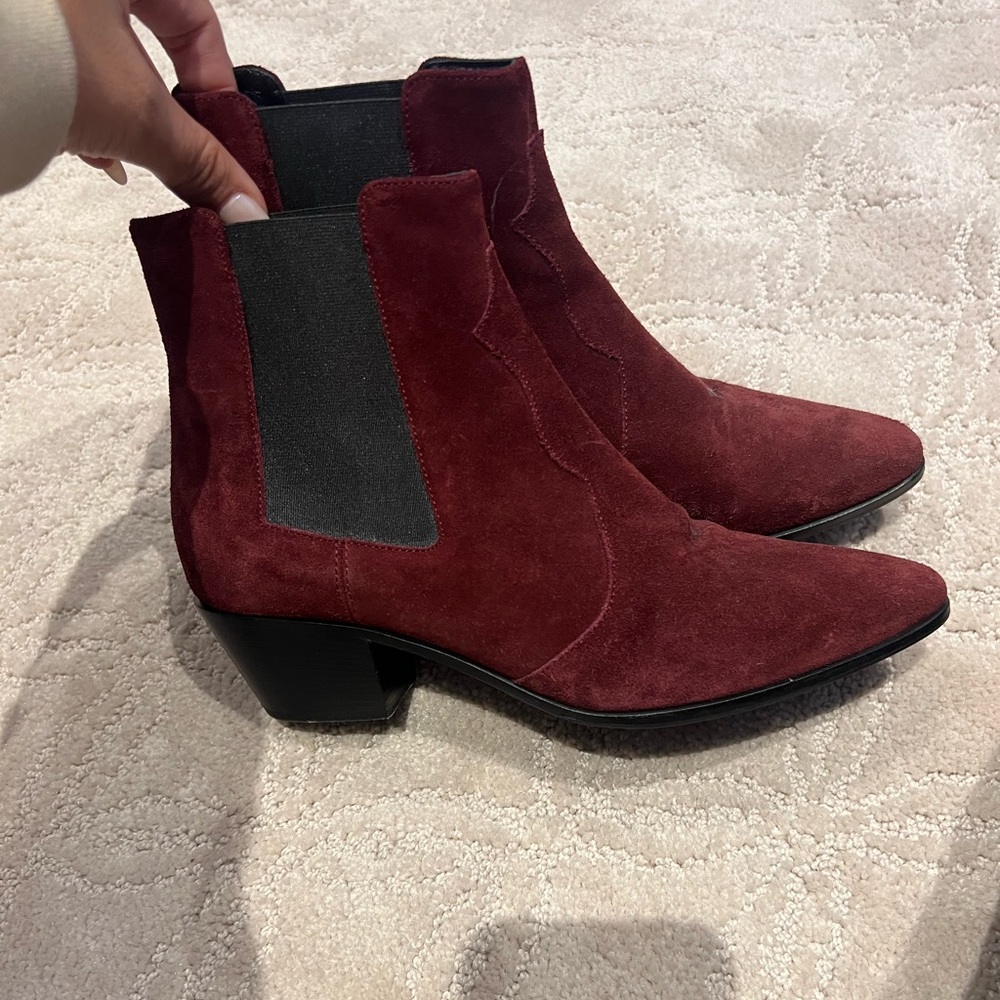 Saint Laurent Ysl Chelsea booties maroon size 37